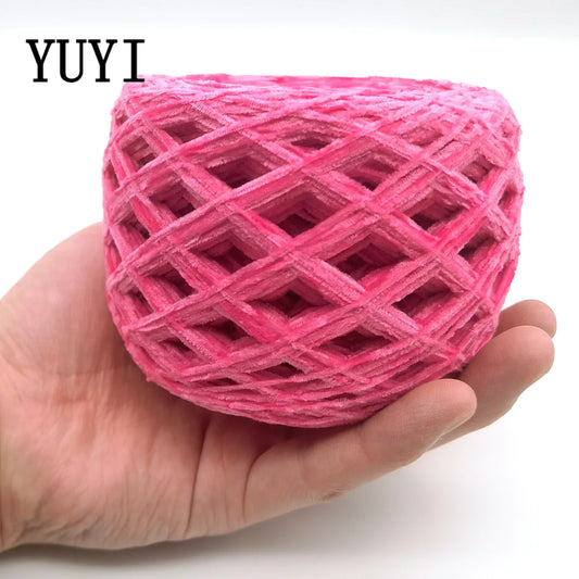 Yuyi 100G /Ball Chenil Garn Baby Plüschgarn Häkelfaden DIY Weiches Material gewebt für Schal /Pullover für Stricken